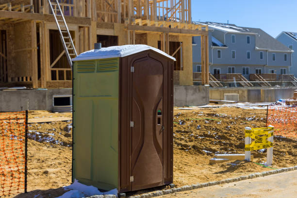 Best Porta potty rental near me  in La Fayette, AL